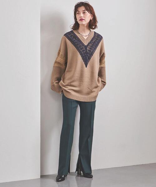 EZUMi（エズミ）の「＜EZUMi（エズミ）＞レース コンビ Vネック ニット（ニット/セーター・レディース・ベージュ/ネイビー・FREE）」の6枚目の写真