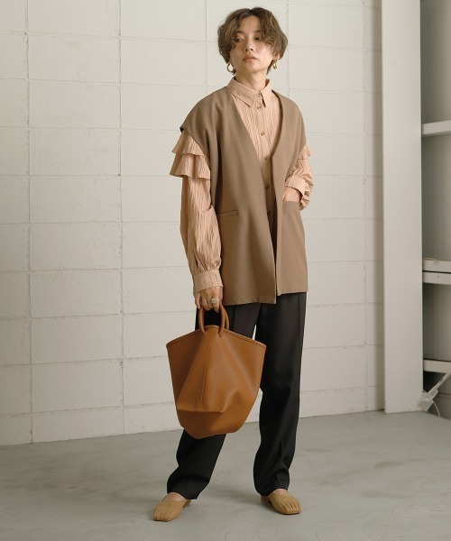 Bab（バブ）の「【WEB限定】カラーレスベスト / セットアップ（ベスト・レディース・ベージュ/ブラウン/カーキ・M）」の4枚目の写真