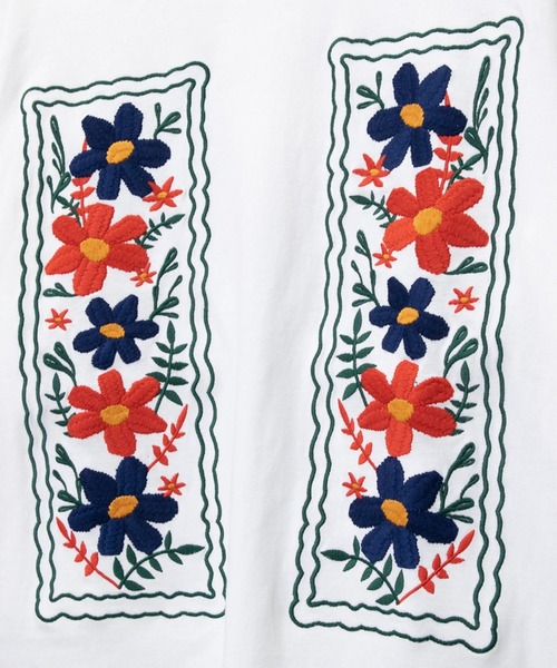 AOZORA(アオゾラ)の「AOZORA/アオゾラ 花刺繍 ロングTEE(Tシャツ/カットソー・メンズ・ブラック/ホワイト・LARGE/X-LARGE/MEDIUM)」の3枚目の写真