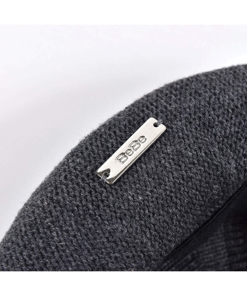 BeBe（ベベ）の「BeBe/ユニセックスBeBeロゴプレートニットベレー帽(50~56cm)（ハンチング/ベレー帽・キッズ・エンジ/ブラック・LARGE/MEDIUM）」の11枚目の写真