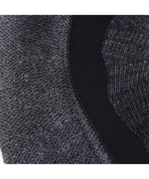 BeBe（ベベ）の「BeBe/ユニセックスBeBeロゴプレートニットベレー帽(50~56cm)（ハンチング/ベレー帽・キッズ・エンジ/ブラック・LARGE/MEDIUM）」の12枚目の写真