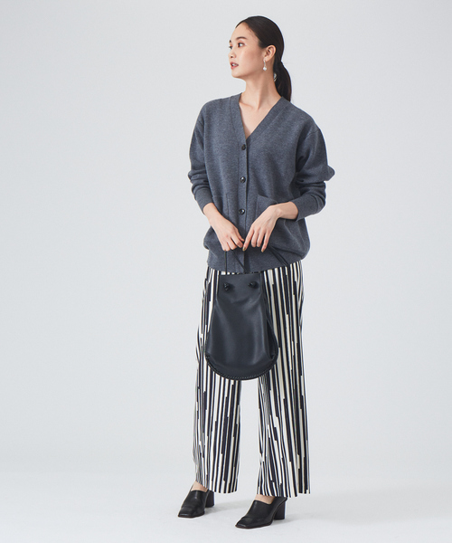 qualite(カリテ)の「【WEB・一部店舗限定】圧縮ニットカーディガン◇セットアップ対応(カーディガン/ボレロ・レディース・サックスブルー/チャコールグレー・フリー)」の17枚目の写真