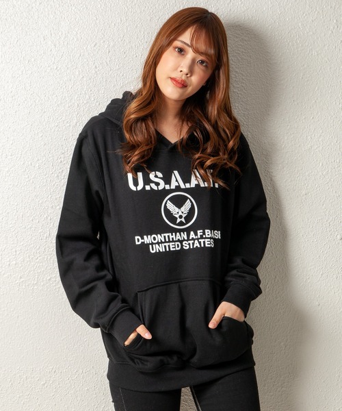 GGD（ジージーディー）の「レトロ プリント 裏起毛 パーカー（パーカー・レディース・ブルー/ブラック系/ブラック/グレー/グレー系/ブルー系/ブラウン/イエロー/グリーン/ブルー系2/ブルー系1/ブラック系4/グレー系3/レッド系/グレー系2/レッド系1/ブルー系4/ブルー系3/ホワイト/ブラック系3/グレー系1/ブラック系2/レッド/ブラック系1・M/L/LL）」の4枚目の写真