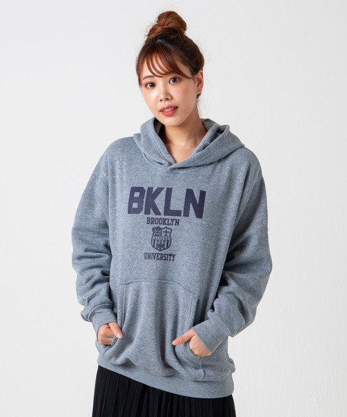 GGD（ジージーディー）の「レトロ プリント 裏起毛 パーカー（パーカー・レディース・ブルー/ブラック系/ブラック/グレー/グレー系/ブルー系/ブラウン/イエロー/グリーン/ブルー系2/ブルー系1/ブラック系4/グレー系3/レッド系/グレー系2/レッド系1/ブルー系4/ブルー系3/ホワイト/ブラック系3/グレー系1/ブラック系2/レッド/ブラック系1・M/L/LL）」の11枚目の写真