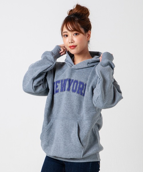 GGD（ジージーディー）の「レトロ プリント 裏起毛 パーカー（パーカー・レディース・ブルー/ブラック系/ブラック/グレー/グレー系/ブルー系/ブラウン/イエロー/グリーン/ブルー系2/ブルー系1/ブラック系4/グレー系3/レッド系/グレー系2/レッド系1/ブルー系4/ブルー系3/ホワイト/ブラック系3/グレー系1/ブラック系2/レッド/ブラック系1・M/L/LL）」の12枚目の写真