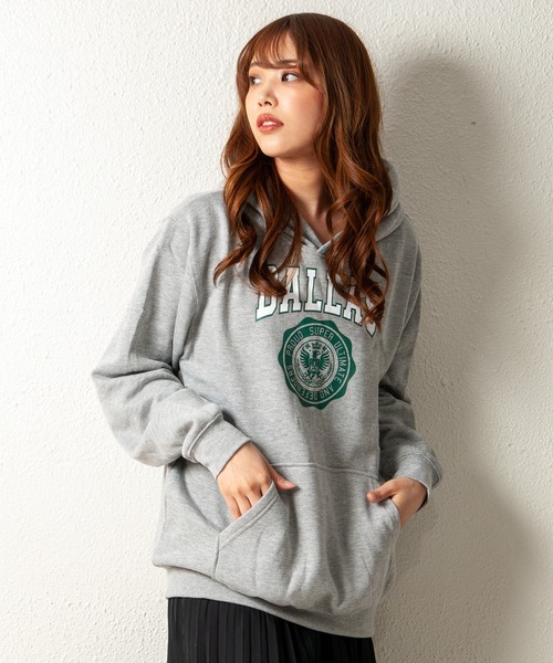 GGD（ジージーディー）の「レトロ プリント 裏起毛 パーカー（パーカー・レディース・ブルー/ブラック系/ブラック/グレー/グレー系/ブルー系/ブラウン/イエロー/グリーン/ブルー系2/ブルー系1/ブラック系4/グレー系3/レッド系/グレー系2/レッド系1/ブルー系4/ブルー系3/ホワイト/ブラック系3/グレー系1/ブラック系2/レッド/ブラック系1・M/L/LL）」の9枚目の写真