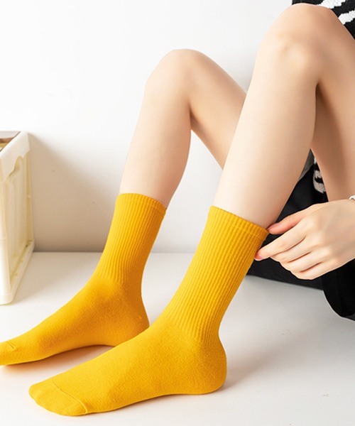 「kakko」(カッコ)の「レディース カラーリブソックス クルー丈(ソックス/靴下・レディース・レッド/ピンク/ブラウン/ターコイズブルー/イエロー/オレンジ/ブルー/グリーン/ライトパープル/ホワイト/ダークグリーン/ブラック/ライトブルー/スカイブルー/パープル/サーモンピンク/フューシャピンク/黄緑系/ライトグリーン/ライトオレンジ系・FREE)」の20枚目の写真