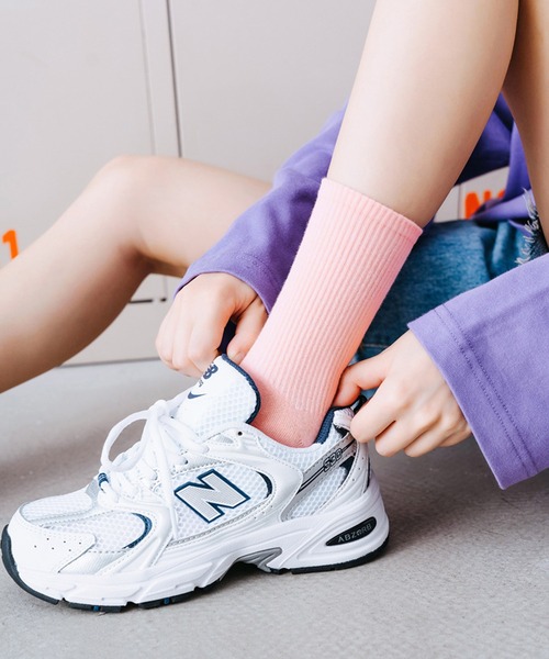 「kakko」(カッコ)の「レディース カラーリブソックス クルー丈(ソックス/靴下・レディース・レッド/ピンク/ブラウン/ターコイズブルー/イエロー/オレンジ/ブルー/グリーン/ライトパープル/ホワイト/ダークグリーン/ブラック/ライトブルー/スカイブルー/パープル/サーモンピンク/フューシャピンク/黄緑系/ライトグリーン/ライトオレンジ系・FREE)」の15枚目の写真