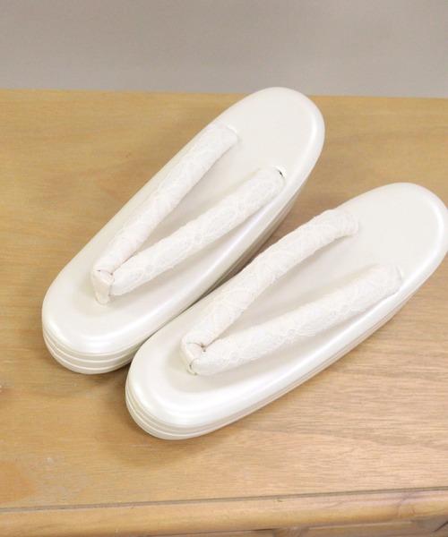 utatane(ウタタネ)の「草履バッグ 日本製レース(和装小物・レディース・ホワイト・FREE)」の2枚目の写真