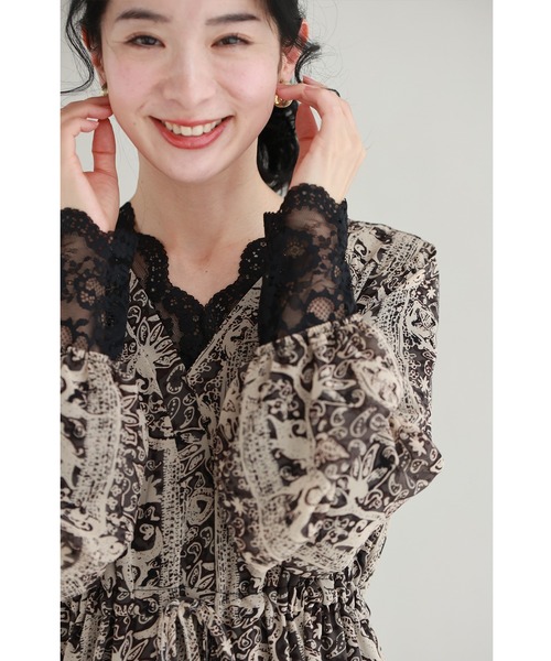 cawaii（カワイイ）の「マシュマロ裏起毛 冬のあたたか レースインナー（Tシャツ/カットソー・レディース・ブラック/アイボリー・M/L/SM/LXL）」の4枚目の写真