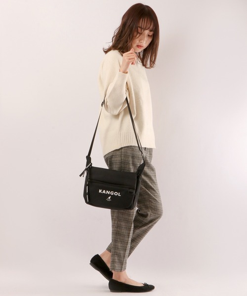 KANGOL(カンゴール)の「KANGOL ショルダーバッグ(ショルダーバッグ・レディース・ブラック/ベージュ/ブラック系その他・FREE)」の12枚目の写真