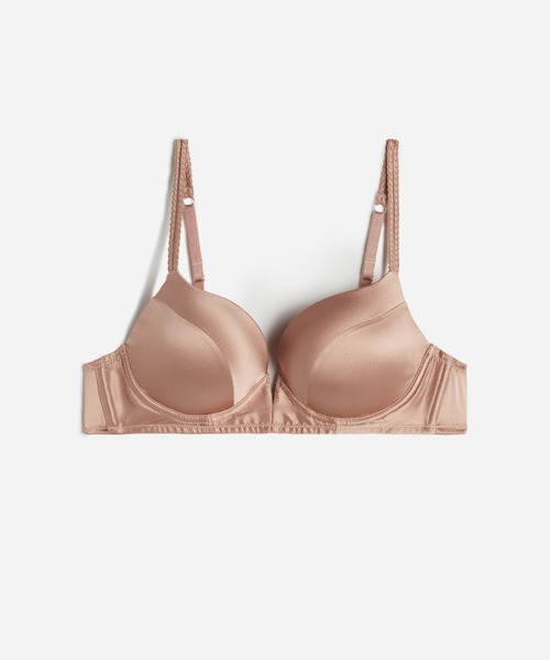 Intimissimi（インティミッシミ）の「Mia シルク スーパープッシュ