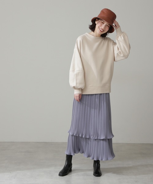 N.（N. Natural Beauty Basic）（エヌエヌナチュラルビューティーベーシック）の「◆ボリュームスリーブスウェット（スウェット・レディース・チャコールグレー/ライトベージュ・MEDIUM）」の3枚目の写真