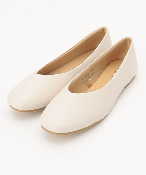 ANY（エニィ）の「走れるスクエアバレエシューズ（バレエシューズ・レディース・ブラック系/ライトグレー系/黄土色系/アイボリー系/イエロー系・SMALL/MEDIUM/LARGE）」の5枚目の写真