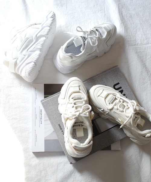 AmiAmi(アミアミ)の「レースアップワンカラーダッドスニーカー/厚底スニーカー(スニーカー・レディース・ホワイト/ブラック/ベージュ・LL/S/M/L)」の8枚目の写真