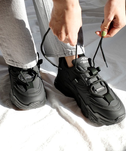 AmiAmi(アミアミ)の「レースアップワンカラーダッドスニーカー/厚底スニーカー(スニーカー・レディース・ホワイト/ブラック/ベージュ・LL/S/M/L)」の9枚目の写真