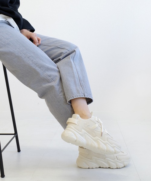 AmiAmi(アミアミ)の「レースアップワンカラーダッドスニーカー/厚底スニーカー(スニーカー・レディース・ホワイト/ブラック/ベージュ・LL/S/M/L)」の18枚目の写真