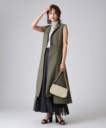 RAW FUDGE（ローファッジ）の「スリットデザインジレワンピース（ワンピース）」