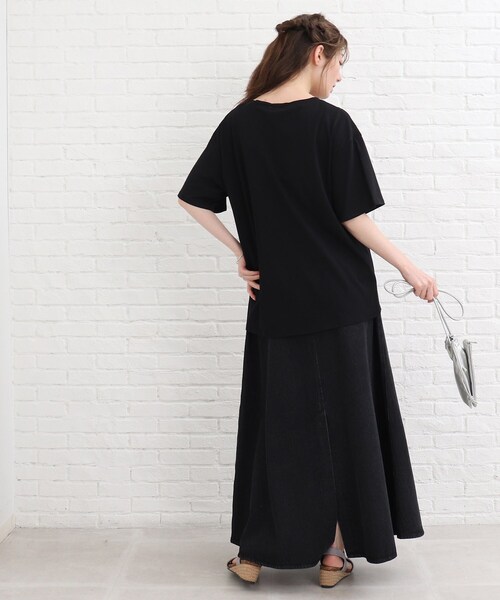 SHOO・LA・RUE(シューラルー)の「◆【接触冷感】バックラウンドプリントT(Tシャツ/カットソー・レディース・ベージュ系その他6/ホワイト系その他/ブラック系/ブラック系2・03/02/04)」の17枚目の写真