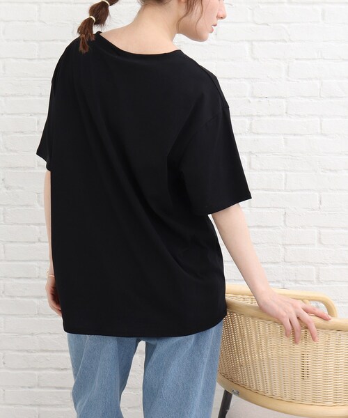 SHOO・LA・RUE(シューラルー)の「◆【接触冷感】バックラウンドプリントT(Tシャツ/カットソー・レディース・ベージュ系その他6/ホワイト系その他/ブラック系/ブラック系2・03/02/04)」の22枚目の写真