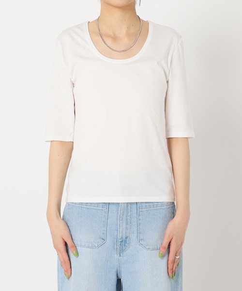 U by SPICK&SPAN（ユーバイスピックアンドスパン）の「UネックTEE（Tシャツ/カットソー・レディース・ブラック/ホワイト/ピンク・FREE）」の21枚目の写真