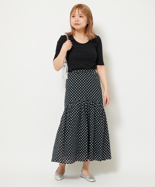 U by SPICK&SPAN（ユーバイスピックアンドスパン）の「UネックTEE（Tシャツ/カットソー・レディース・ブラック/ホワイト/ピンク・FREE）」の7枚目の写真