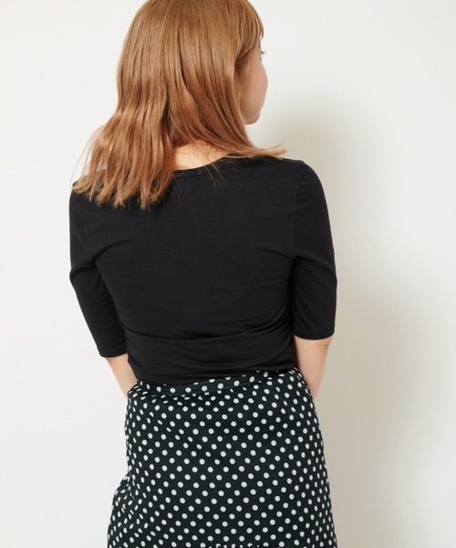 U by SPICK&SPAN（ユーバイスピックアンドスパン）の「UネックTEE（Tシャツ/カットソー・レディース・ブラック/ホワイト/ピンク・FREE）」の5枚目の写真