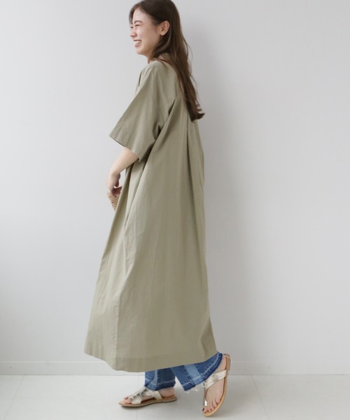 JOURNAL STANDARD relume（ジャーナルスタンダード　レリューム）の「コットンオーバーサイズシャツワンピース（ワンピース・レディース・カーキ/ホワイト系その他/グレー・FREE）」の11枚目の写真