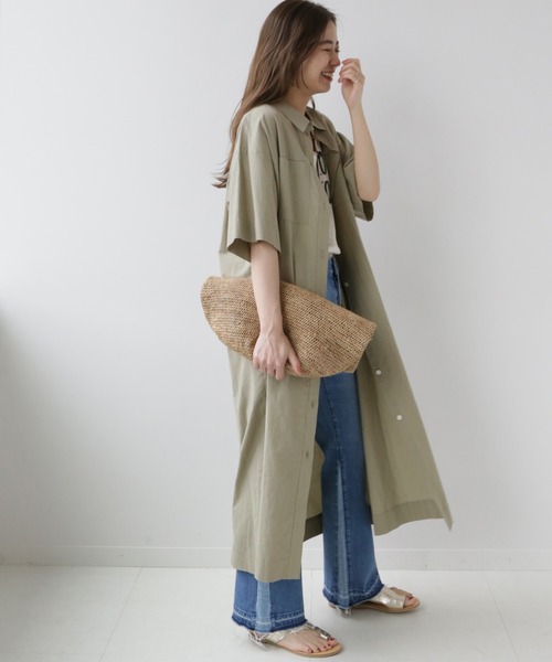 JOURNAL STANDARD relume（ジャーナルスタンダード　レリューム）の「コットンオーバーサイズシャツワンピース（ワンピース・レディース・カーキ/ホワイト系その他/グレー・FREE）」の19枚目の写真