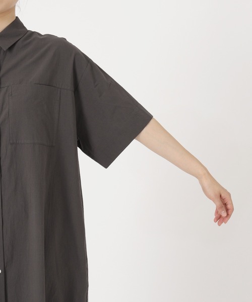 JOURNAL STANDARD relume（ジャーナルスタンダード　レリューム）の「コットンオーバーサイズシャツワンピース（ワンピース・レディース・カーキ/ホワイト系その他/グレー・FREE）」の20枚目の写真