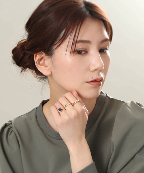 COCOSHNIK(ココシュニック)の「K10ウェーブリング(リング・レディース・ホワイト系その他7・10号/12号/14号)」の8枚目の写真