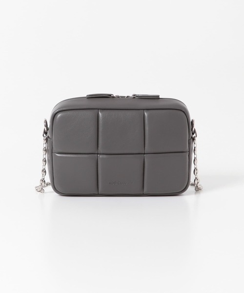 ADD CULUMN(アドカラム)の「ADD CULUMN PUFF CROSS BODY CHAIN(ショルダーバッグ・レディース・イエロー/ブルー/ダークグレー・-)」の16枚目の写真