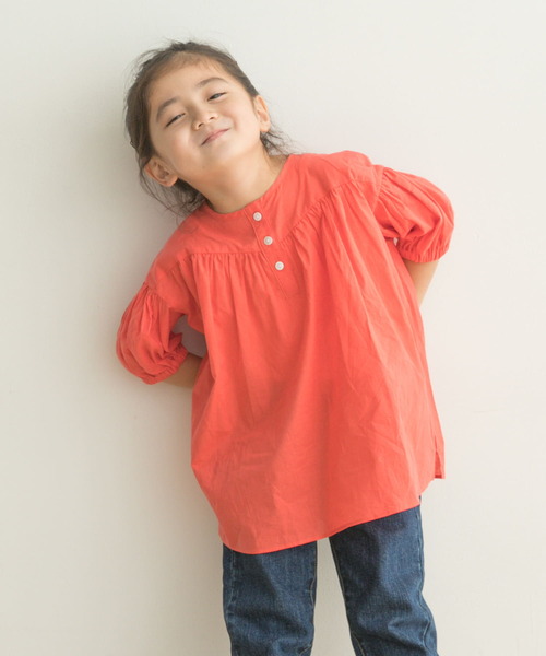 URBAN RESEARCH DOORS（アーバンリサーチドアーズ）の「コットンボイルギャザーブラウス(KIDS)（シャツ/ブラウス・キッズ・オレンジ/ホワイト系その他・120/105/135）」の4枚目の写真