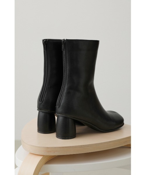 crie conforto（クリーコンフォルト）の「DECOブーツ（ブーツ・レディース・ホワイト/ブラック/ライトベージュ・SMALL/MEDIUM/LARGE/LL）」の9枚目の写真