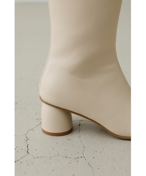 crie conforto（クリーコンフォルト）の「DECOブーツ（ブーツ・レディース・ホワイト/ブラック/ライトベージュ・SMALL/MEDIUM/LARGE/LL）」の8枚目の写真