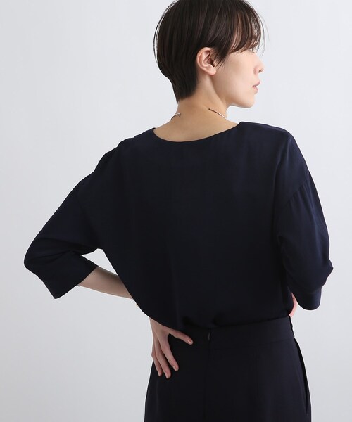INDIVI（インディヴィ）の「◆【洗える】袖ボリュームブラウス（シャツ/ブラウス・レディース・ライトグリーン/ライトベージュ/ブラウン系その他/ネイビー・05/13/15 /19/38）」の22枚目の写真