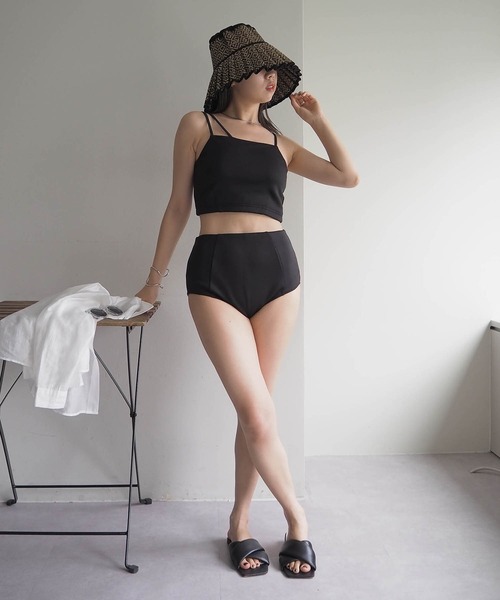 【れもちゃん】LE'MAGE  バックオープンスイムウェア CAPRICIEUX LE'MAGE（カプリシューレマージュ）の「バック