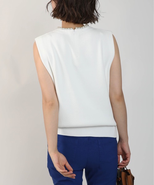 PICCIN(ピッチン)の「ネックパールノースリーブニット(ニット/セーター・レディース・ブラック/オフホワイト/モカ・M)」の6枚目の写真