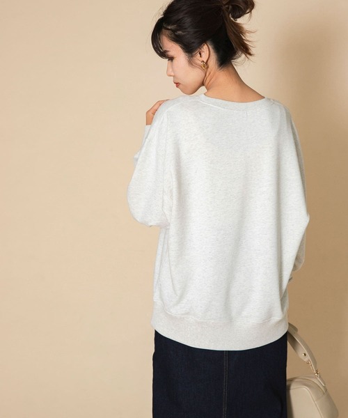 Champion(チャンピオン)の「『佐田真由美さん着用』『別注』Champion ロゴプリントスウェット(スウェット・レディース・ネイビー/オートミール/ベージュ/ホワイト・MEDIUM/SMALL)」の12枚目の写真