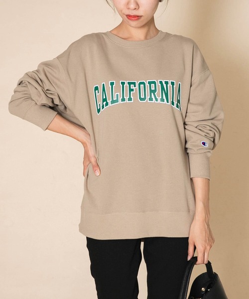 Champion(チャンピオン)の「『佐田真由美さん着用』『別注』Champion ロゴプリントスウェット(スウェット・レディース・ネイビー/オートミール/ベージュ/ホワイト・MEDIUM/SMALL)」の17枚目の写真