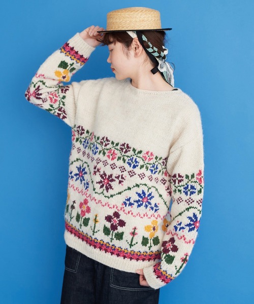 Malle（マル）の「malle ペルー手編み 花と雪セーター（ニット