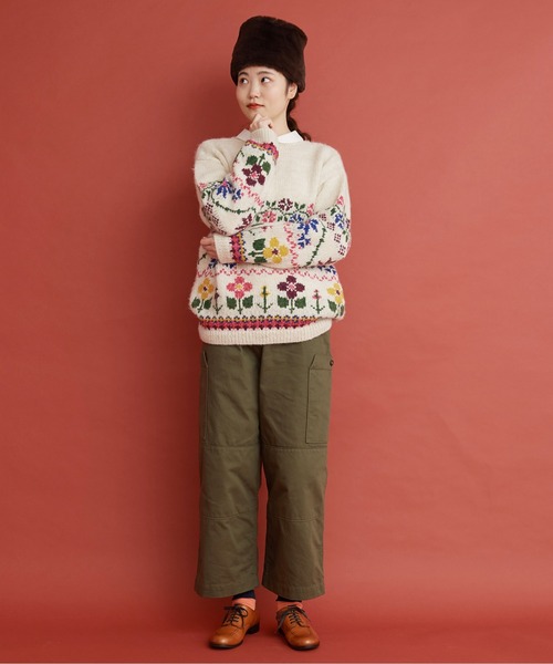 Malle（マル）の「malle ペルー手編み　花と雪セーター（ニット/セーター・レディース・アイボリー/ブラック・FREE）」の10枚目の写真