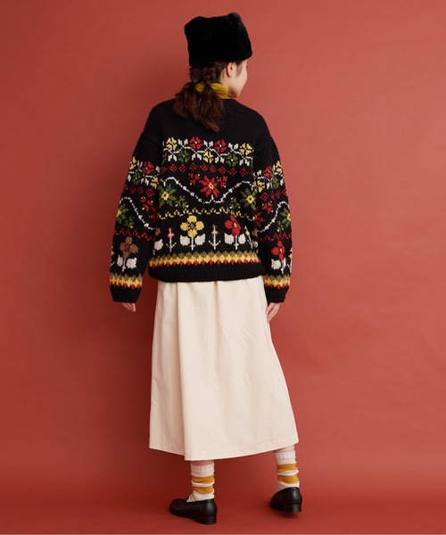 ballsybrothers 花ニット　ててまる様 Malle（マル）の「malle ペルー手編み 花と雪セーター（ニット