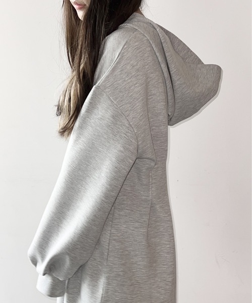one way（ワンウェイ）の「タック入りダンボールパーカーワンピース（ワンピース・レディース・ライトグレー/ブラック/ベージュ/ホワイト/ライトブルー・FREE）」の7枚目の写真