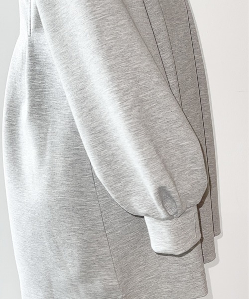 one way（ワンウェイ）の「タック入りダンボールパーカーワンピース（ワンピース・レディース・ライトグレー/ブラック/ベージュ/ホワイト/ライトブルー・FREE）」の8枚目の写真