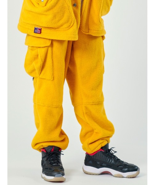 AlexanderLeeChang(アレキサンダーリーチャン)の「AlexanderLeeChang/アレキサンダーリーチャン BLC FLEECE ARMY CARGO PANTS BC042201(カーゴパンツ・メンズ・ブラック/ブラウン/マスタード・MEDIUM/LARGE/X-LARGE)」の3枚目の写真