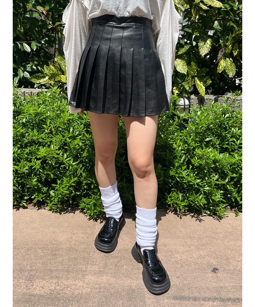 PHILLY（フィリー）の「フェイクレザープリーツスカパン（スカート・レディース・ブラック/ベージュ/ブラウン・FREE）」の13枚目の写真