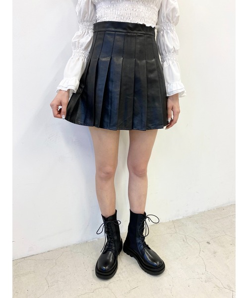 PHILLY（フィリー）の「フェイクレザープリーツスカパン（スカート・レディース・ブラック/ベージュ/ブラウン・FREE）」の6枚目の写真