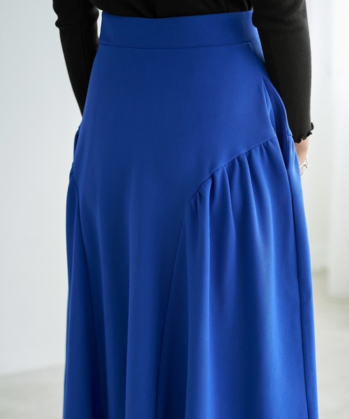 STYLE DELI（スタイルデリ）の「ラウンドギャザーフレアスカート（スカート・レディース・ブラック/ブルー・01/02）」の8枚目の写真