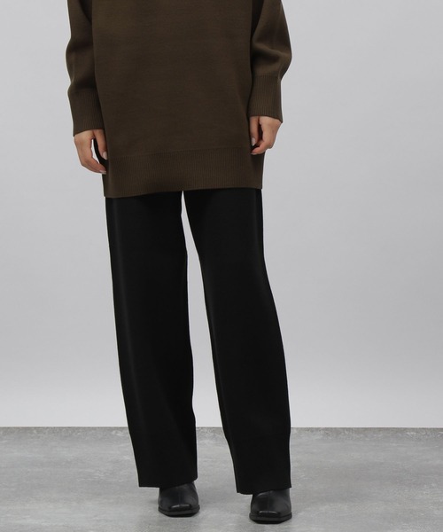 LAKOLE（ラコレ）の「12Gカシミヤタッチワイドパンツ[セットアップ対応] / 285886（その他パンツ・レディース・ブラック/ブラウン/グレイッシュベージュ・SMALL/MEDIUM）」の10枚目の写真